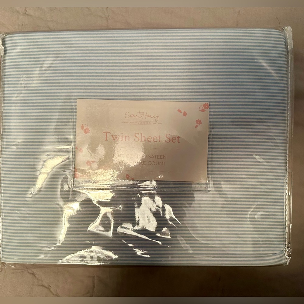 Sweethoney twin sheet set